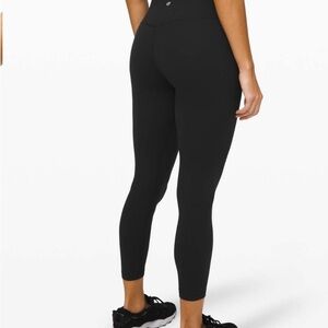 63B. MSRP$98 Lululemon Align Pant II 25" Black Size 6